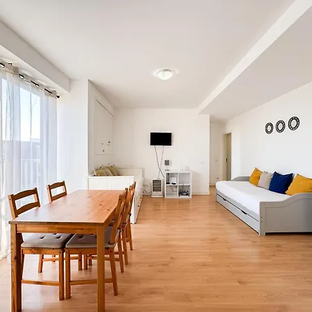 Apartamento Bright Next To Main Avenue And Marina #1870 *